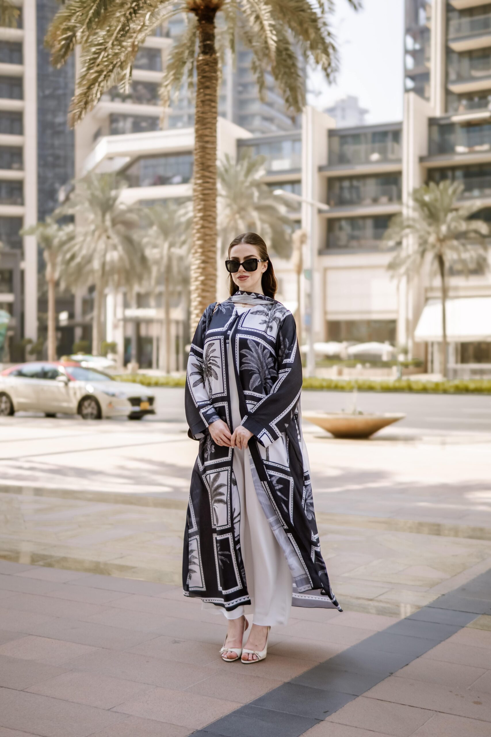 226-DSC07358-min Zainah Cut Abaya - Navy With White Dotted - Chiffon - Image 1