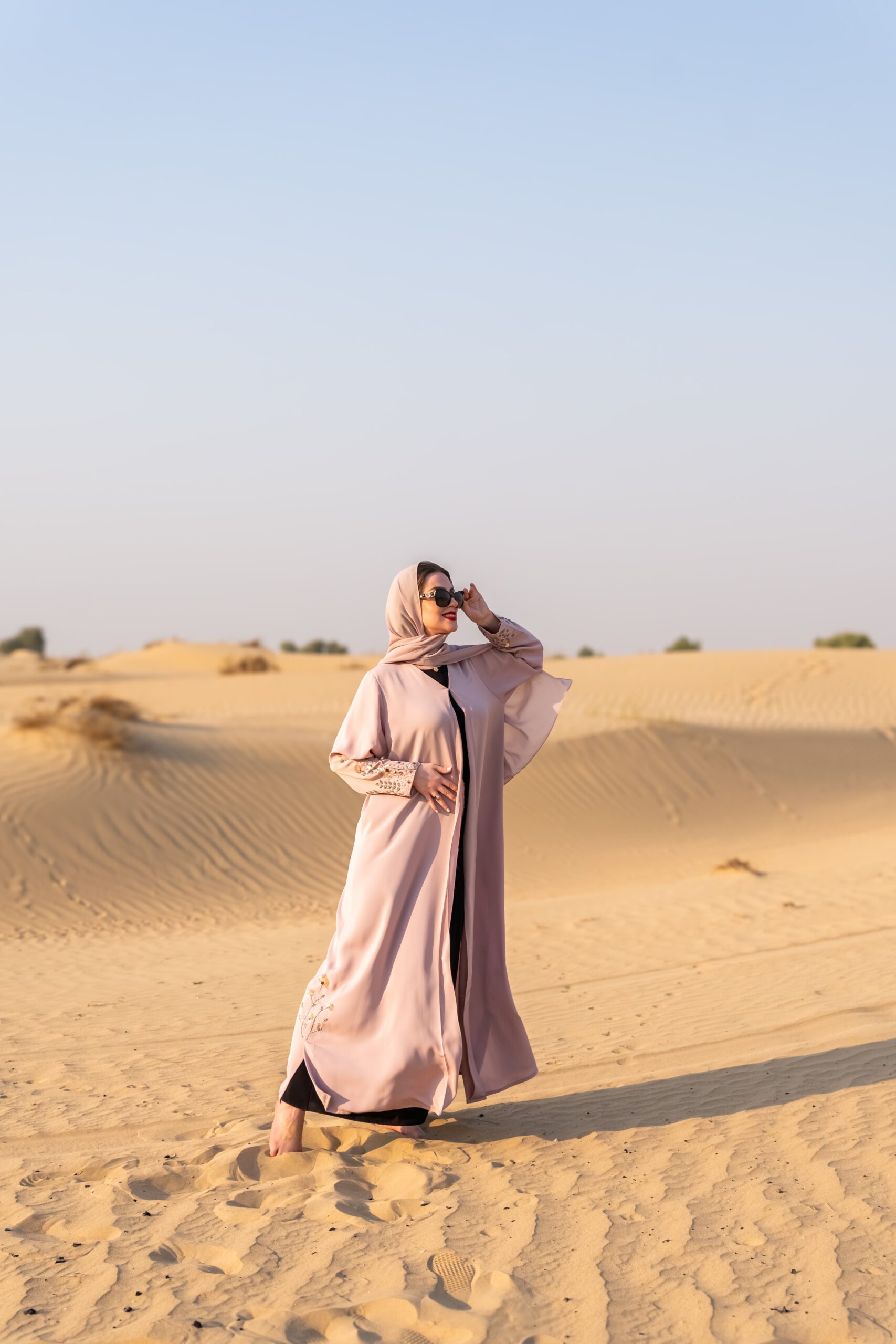 DSC08617-min V Neck Square Cut Abaya - Tie Rope on Front - Gold Bead Lace - Image 1