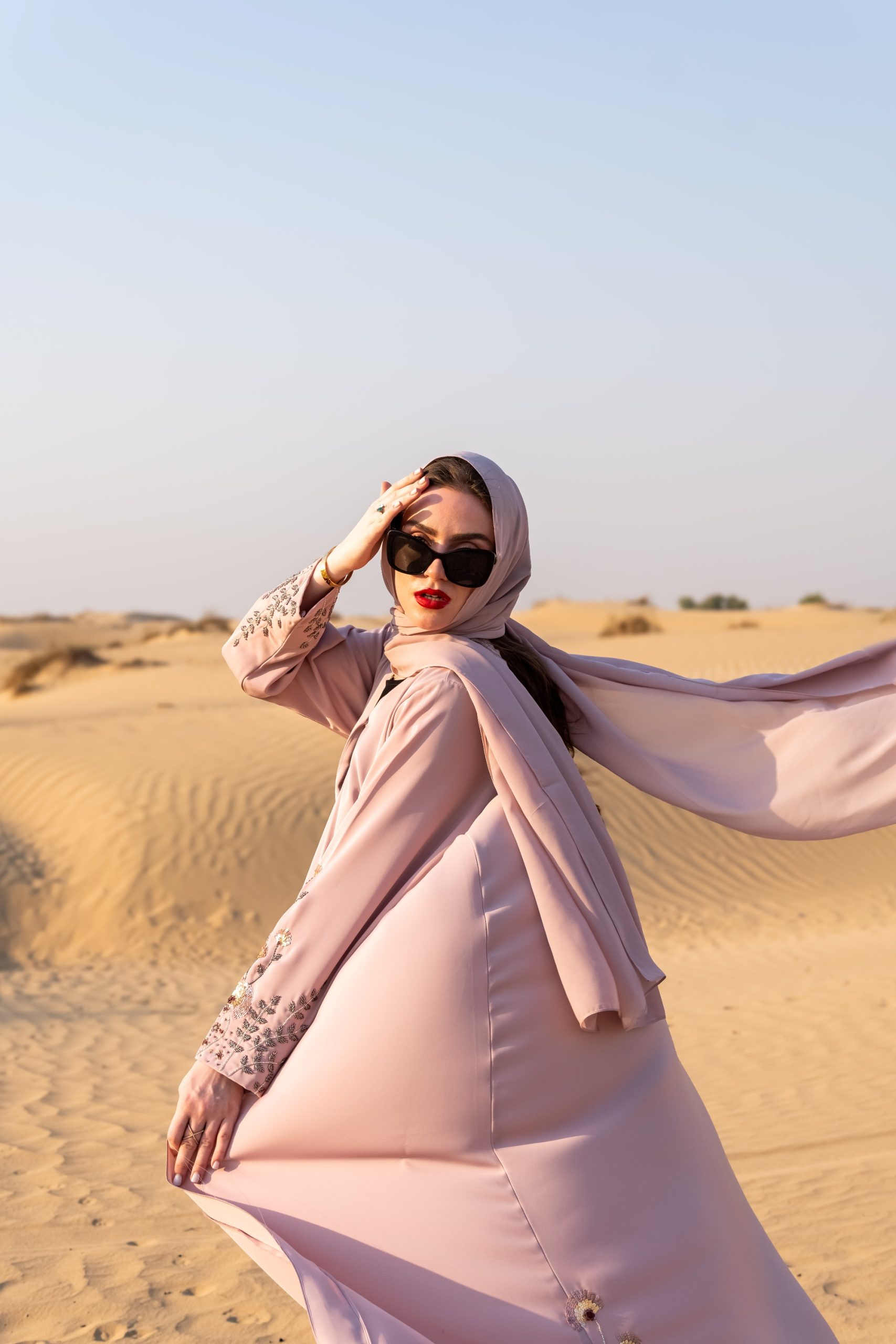 DSC08611 Blush bloom abaya - Image 1