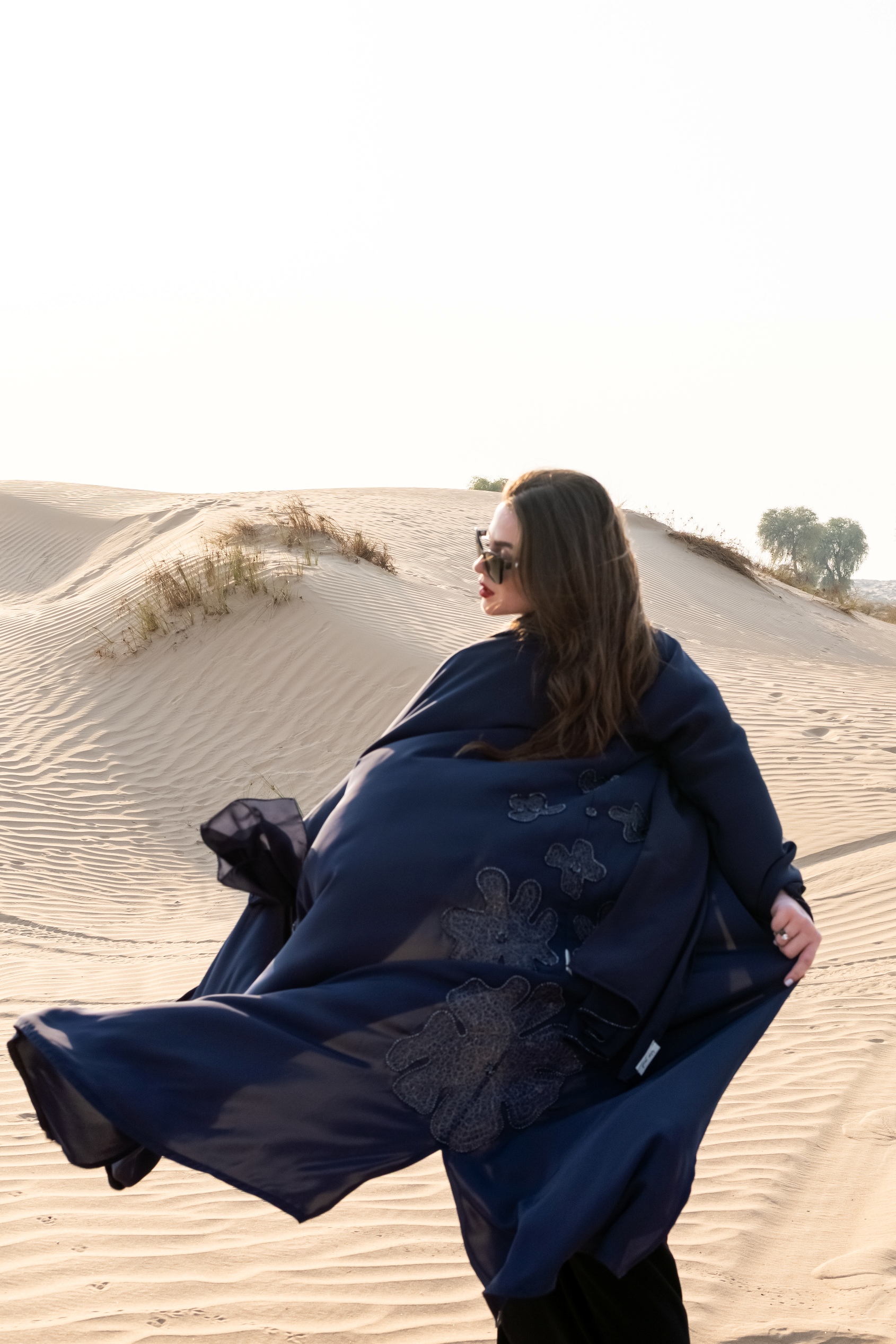 DSC08630 Navy bloom abaya - Image 1