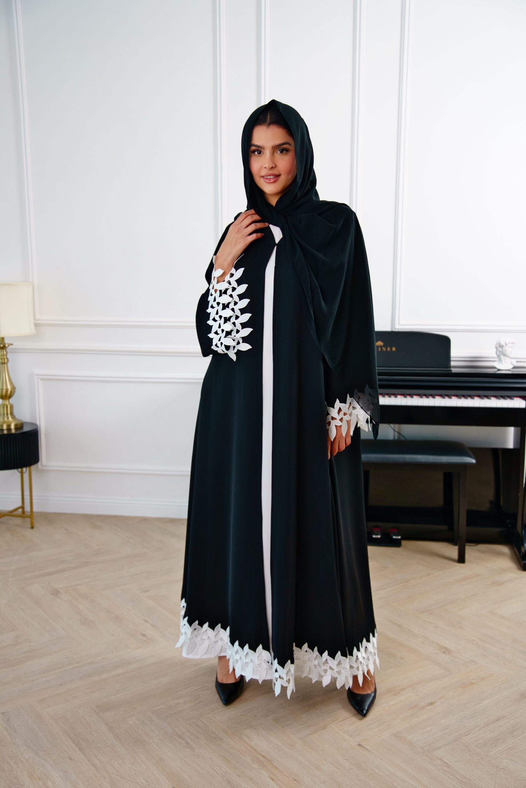 dsc09323 Noir dantel abaya - Image 1